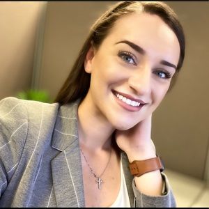 Meet your Posher, Arta